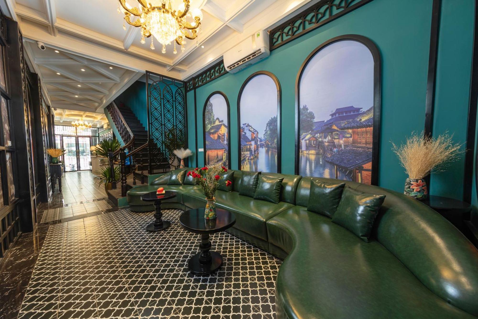 Madelise Amica Hotel And Travel Hanoi Exterior photo